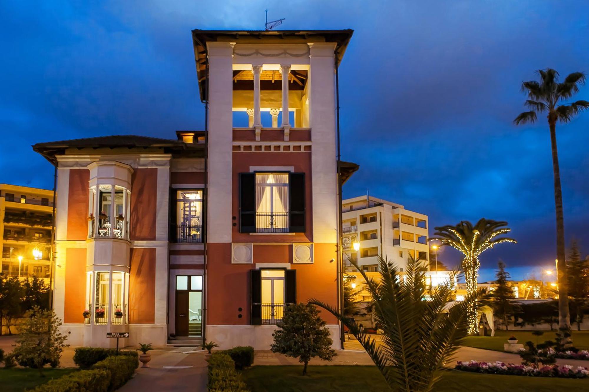 צ'ריניולה Villa Pallotta Luxury B&B מראה חיצוני תמונה
