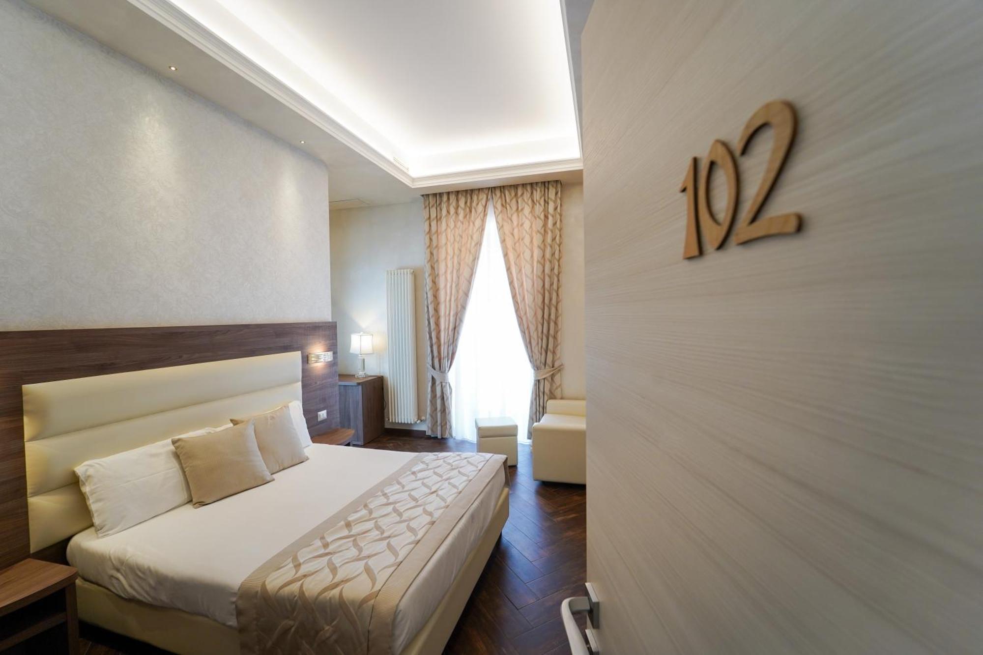 צ'ריניולה Villa Pallotta Luxury B&B מראה חיצוני תמונה