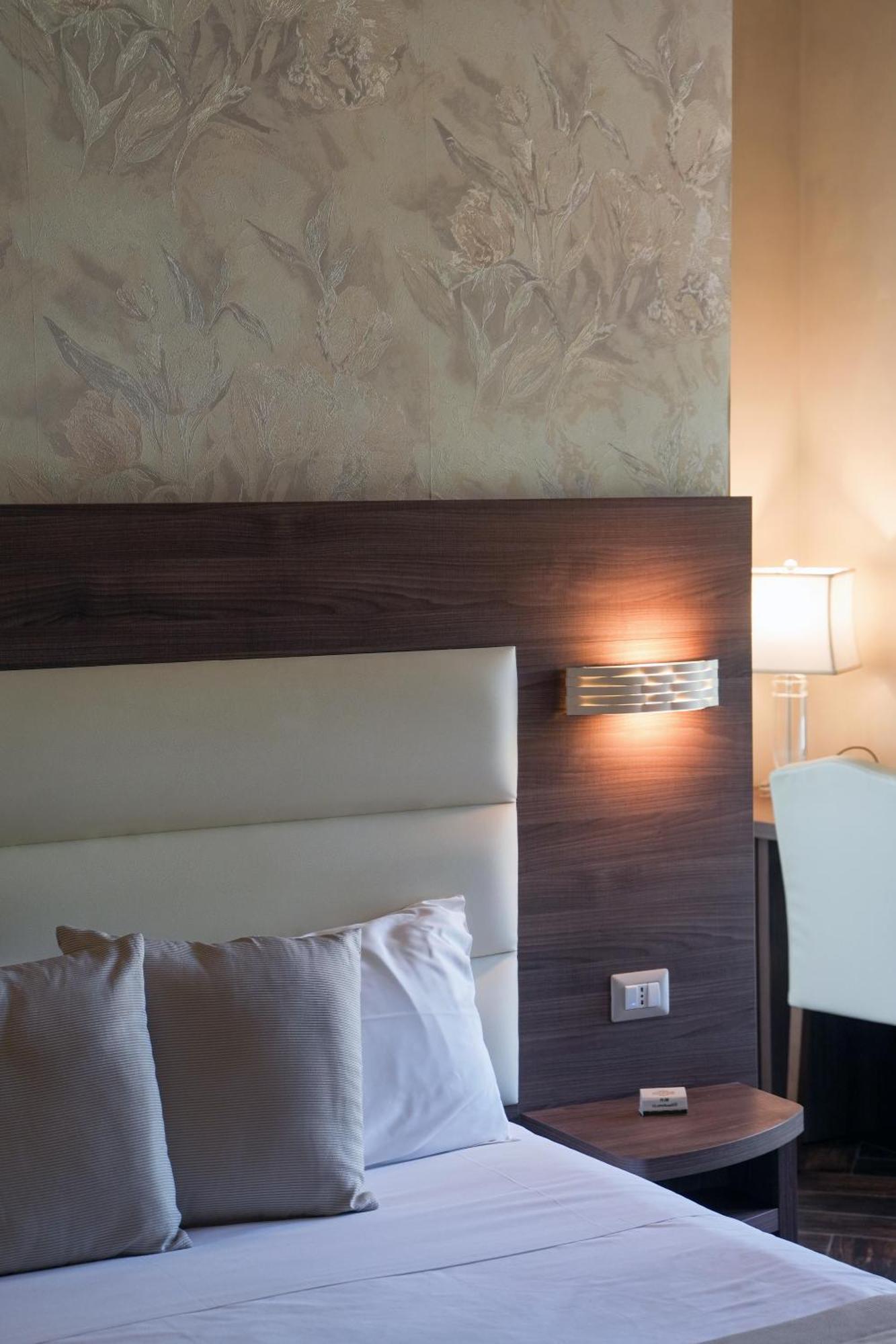 צ'ריניולה Villa Pallotta Luxury B&B מראה חיצוני תמונה
