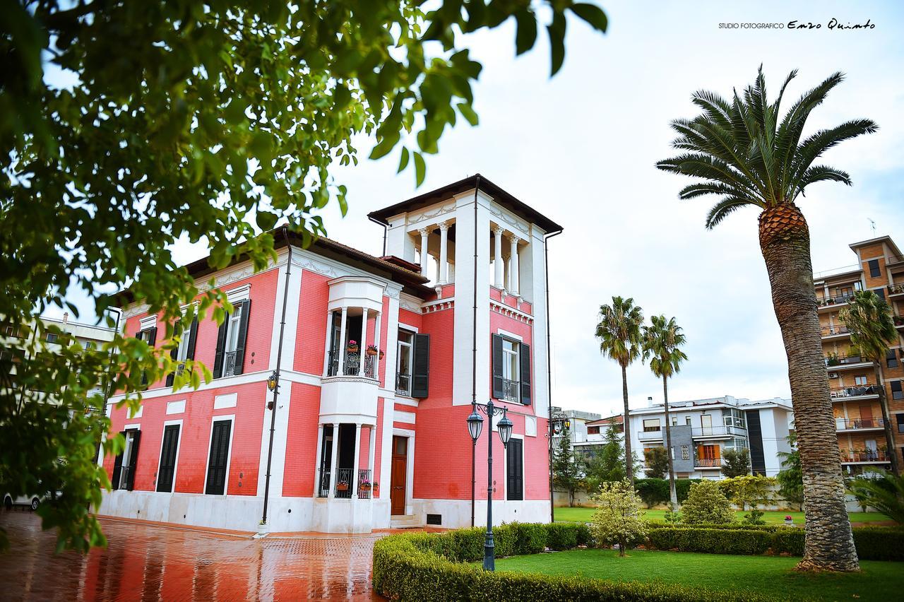 צ'ריניולה Villa Pallotta Luxury B&B מראה חיצוני תמונה