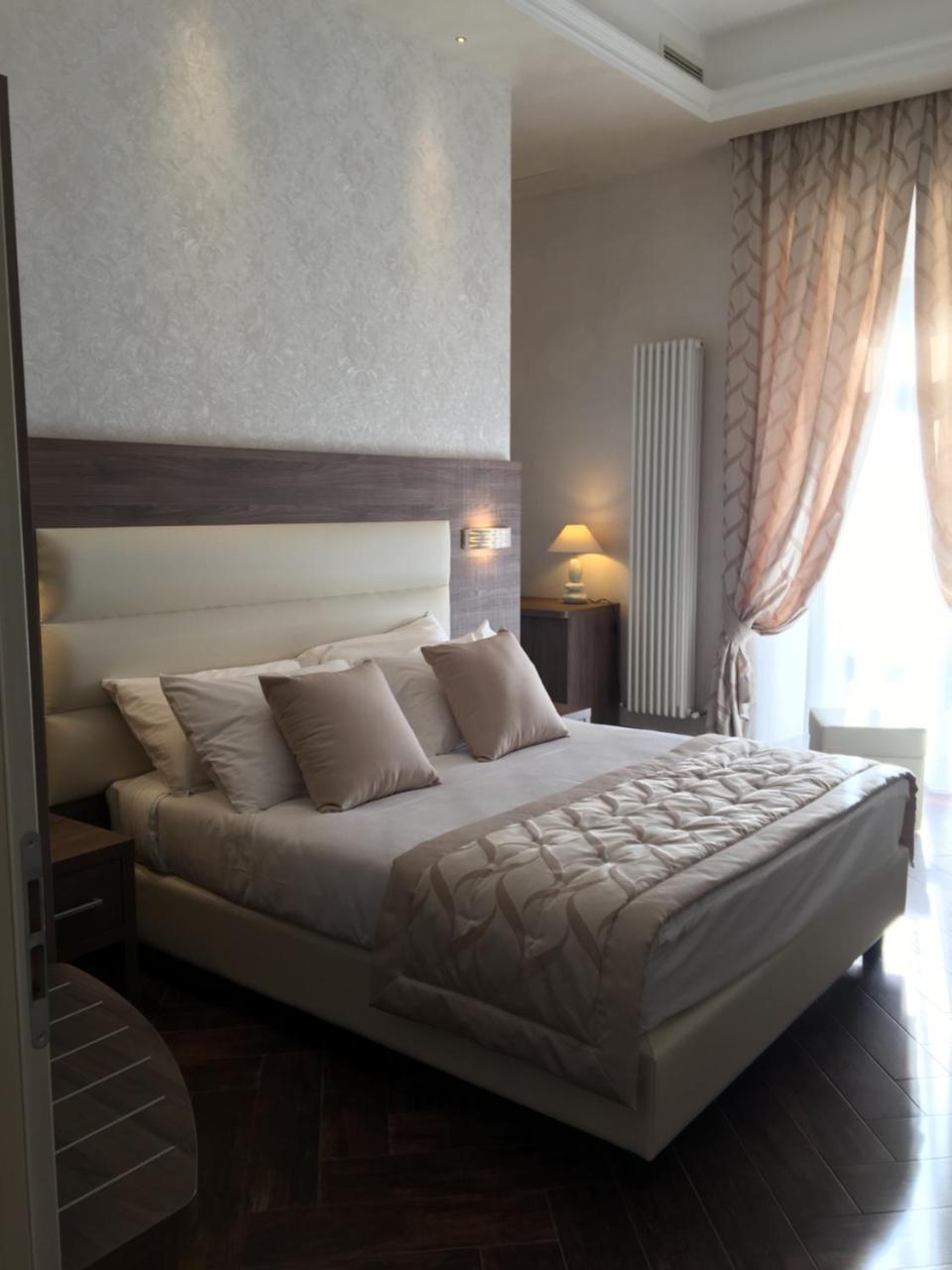צ'ריניולה Villa Pallotta Luxury B&B מראה חיצוני תמונה