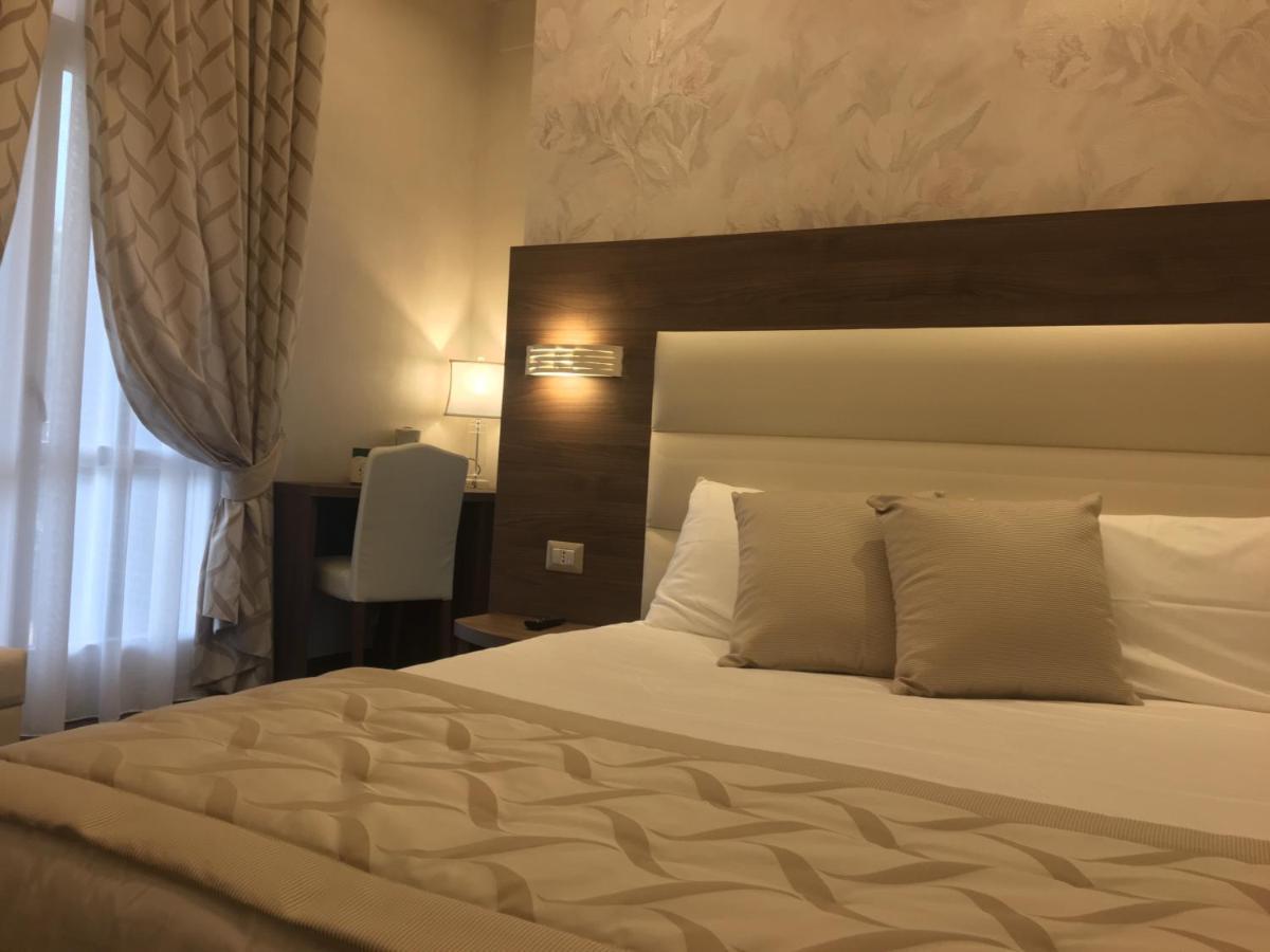 צ'ריניולה Villa Pallotta Luxury B&B מראה חיצוני תמונה